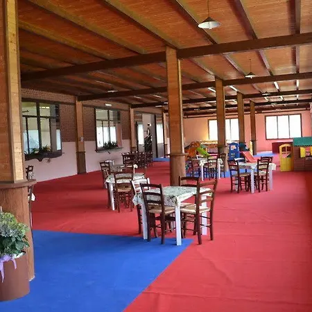 Farm stay Agriturismo San Giuliano Dei Fratelli Giai