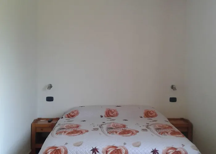 San Giuliano Dei Fratelli Giai 农家乐