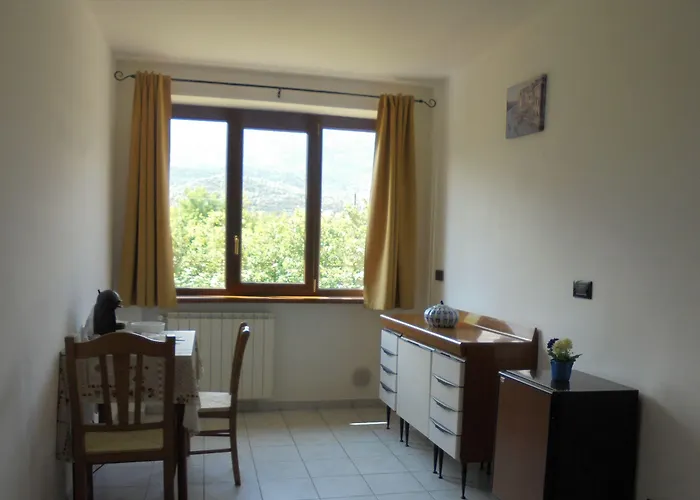 San Giuliano Dei Fratelli Giai 农家乐