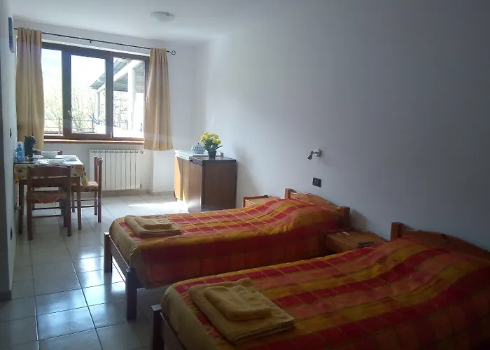 San Giuliano Dei Fratelli Giai *
