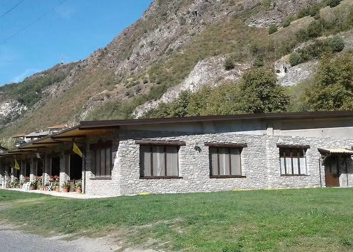 San Giuliano Dei Fratelli Giai 农家乐 *